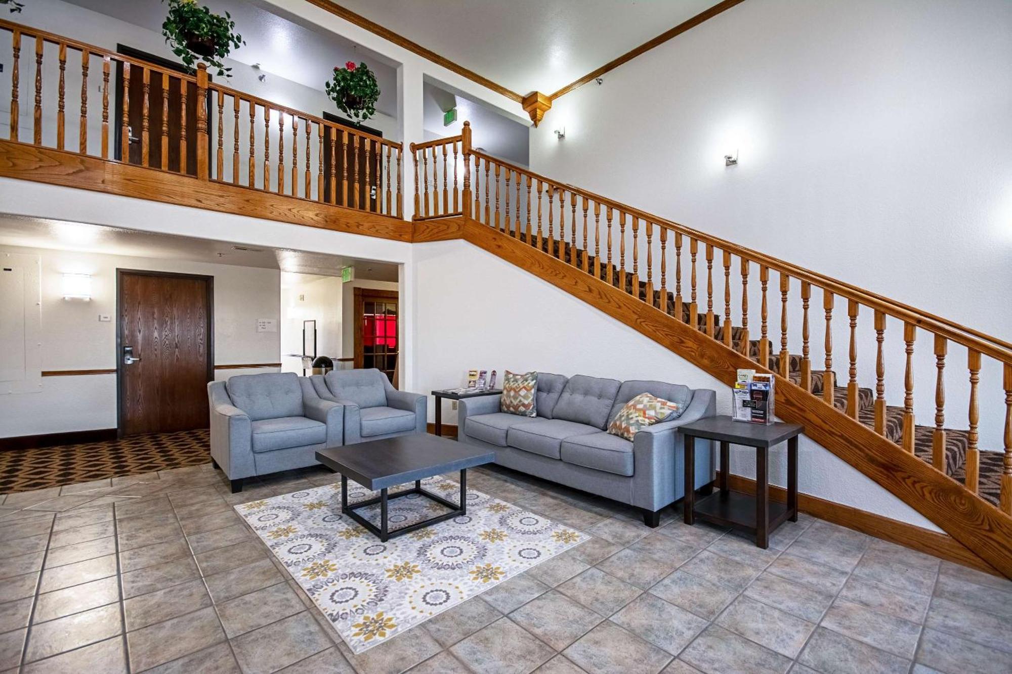 Quality Inn Dodge City Bagian luar foto